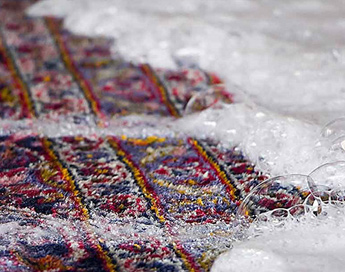 خدمات تخصصی قالیشویی در قالیشویی شیراز